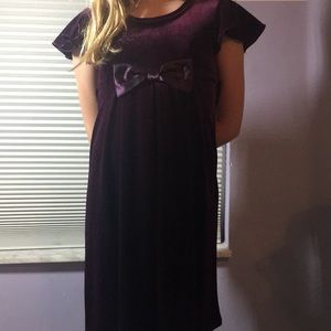 Girls dark purple velvet dress